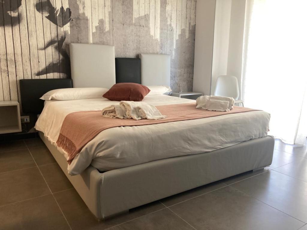 I Mori - Luxury Rooms Szirakúza Kültér fotó