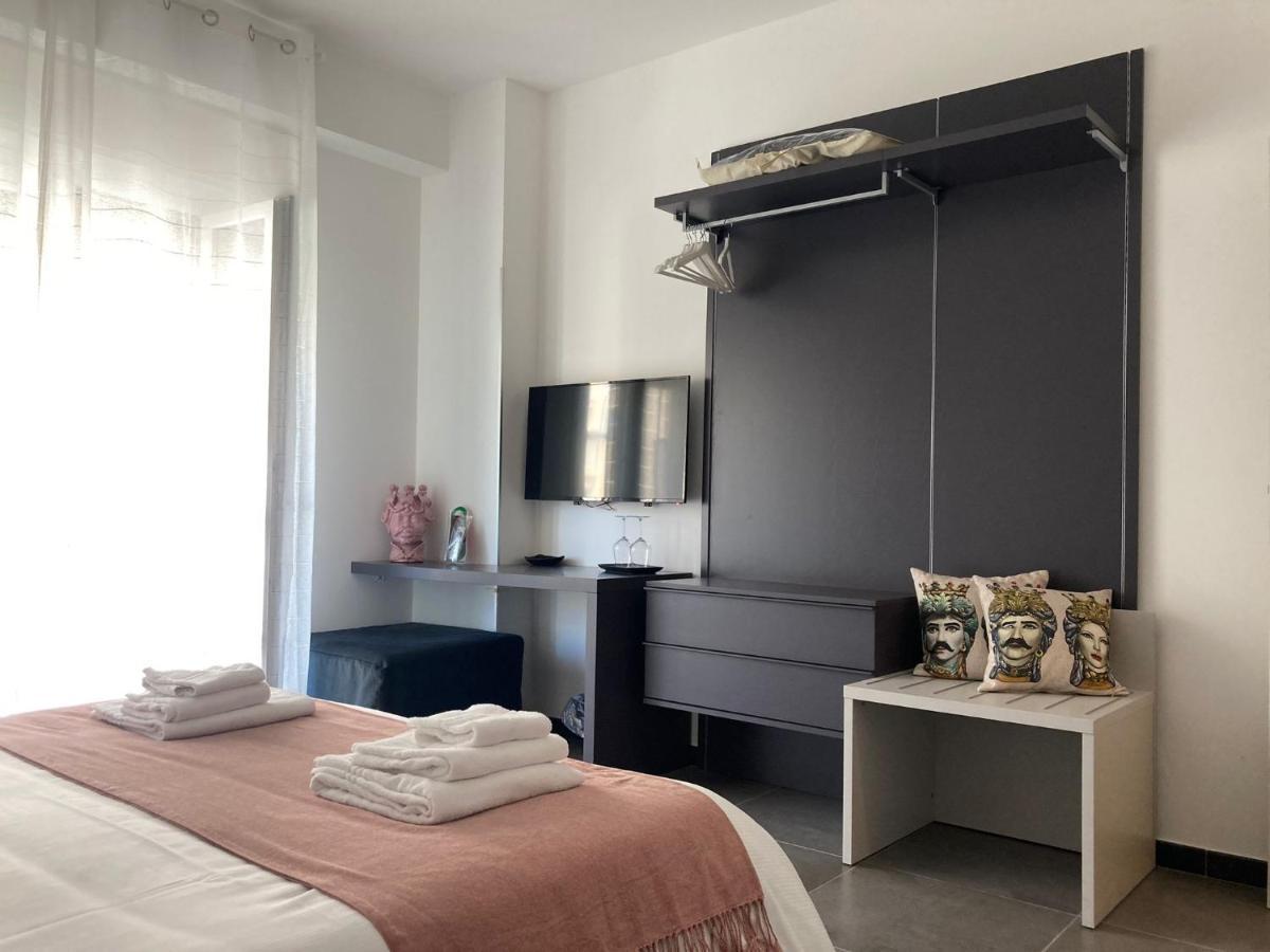 I Mori - Luxury Rooms Szirakúza Kültér fotó